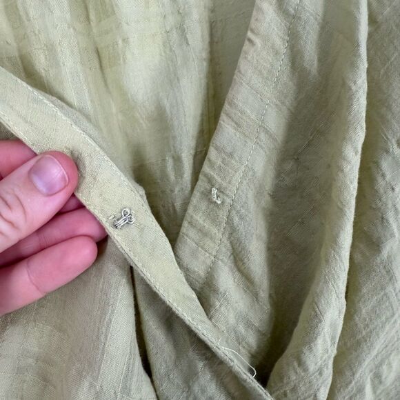 Anthropologie Cropped Bell Sleeve Wrap Top in Green | Size XS - Picture 6 of 7